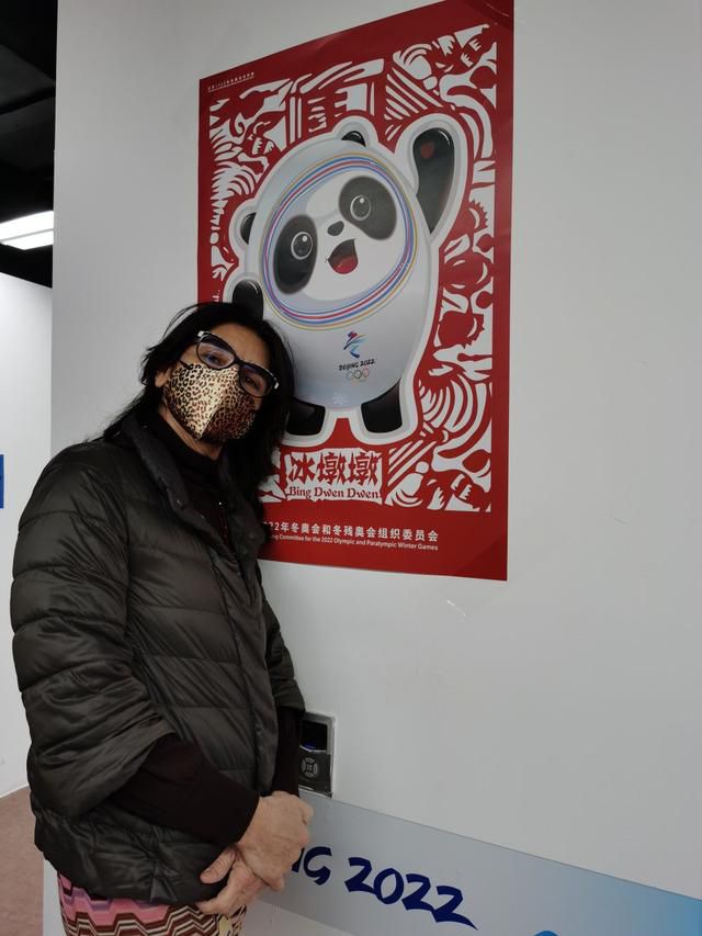 2018全球票房榜top10（据mojo数据）2018十强榜单中，几乎都是好莱坞电影，漫威和DC的超级英雄电影占据半壁江山